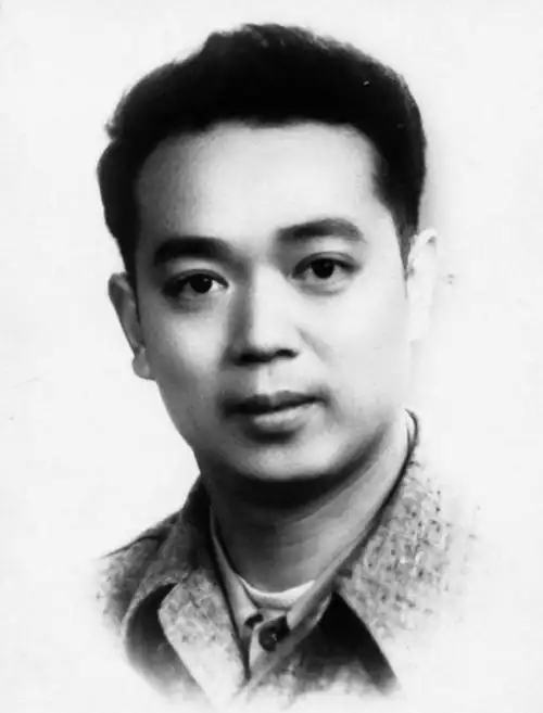 王少舫艺术照